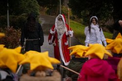 Chlauseinzug Richterswil 2021 Ref. Kirche 